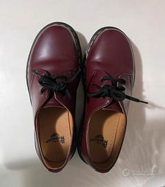 dr martens bordeaux