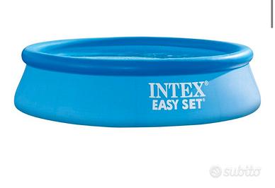 Piscina grande rotonda