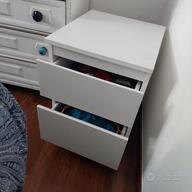 Cassettiera - comodino bianco ikea