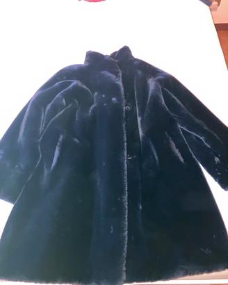 Pelliccia sentitica blu scuro