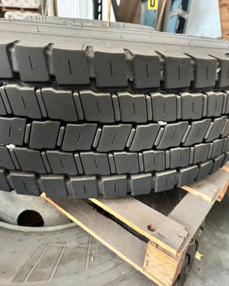 Pneumatici 315/80 R22.5 Gomme Anteo Pro D