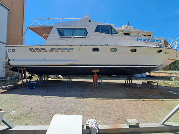 Barca motore DC13 Dellapasqua Carnevali