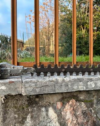 Lama tosiepi husqvarna 325HE