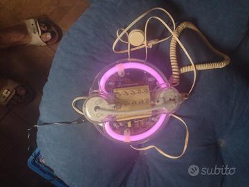 telefono vintage  trasparente  con neon anni 70 80