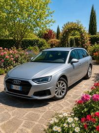 Audi A4 40 TDI S tronic Business