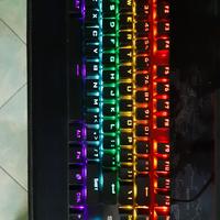 tastiera meccanica rgb e mouse da gaming 