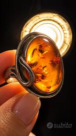 Anello grande cabochon ambra argento massiccio