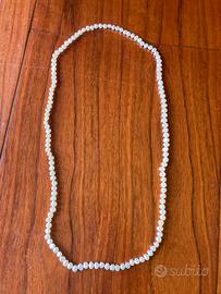 Collana di perle coltivate.