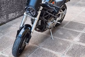 Ducati Monster 800 S2r