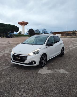 Peugeout 208