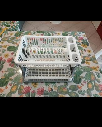 Scolapiatti e scolaposate