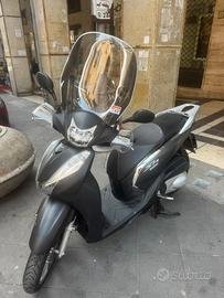 SH 300 I ABS Accensine elettronica ZERO SINISTRI