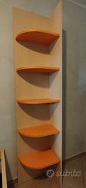 Scaffale ad angolo