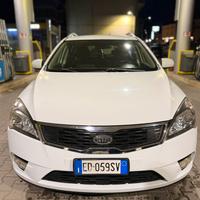 Kia ceed 2010 1.6 diesel