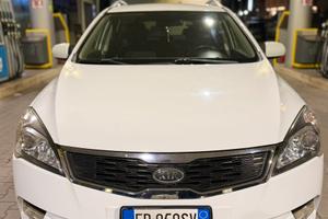 Kia ceed 2010 1.6 diesel