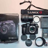 Lumix G70 con 14-42, 2 batterie, Sd64, borsa