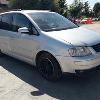 Ricambi Volkswagen Touran 1.600 Benzina Anno 2005