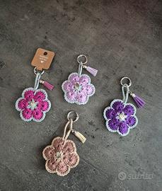 Portachiavi uncinetto rosa africana