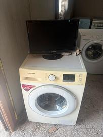 Lavatrice samsung 7kg A+++ 1200giri e tv 20 pollic