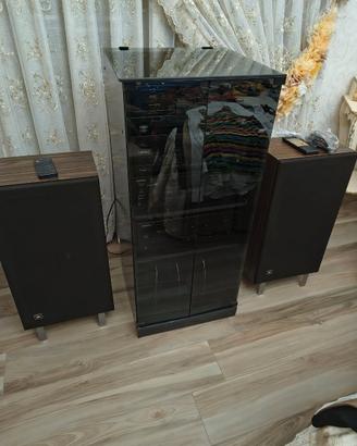 Stereo a mobiletto vintage con casse