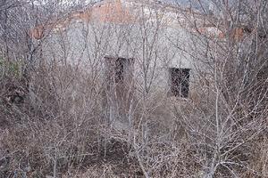 Fabbricato con 62000 mq di terreno a Lupara