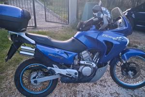 Honda transalp 650