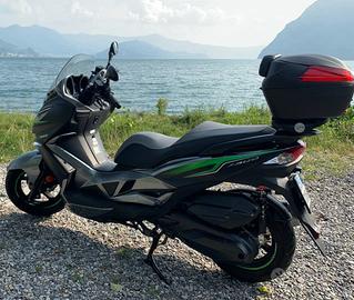 Kawasaki J 300 Special Edition
