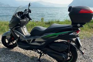 Kawasaki J 300 Special Edition