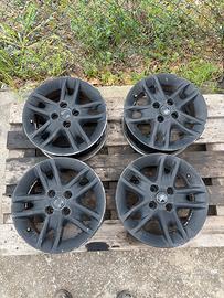Cerchi 14” Fiat Punto HGT LEGGI