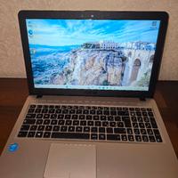 Portatile Asus SonicMaster Windows 11 15,6 pollici