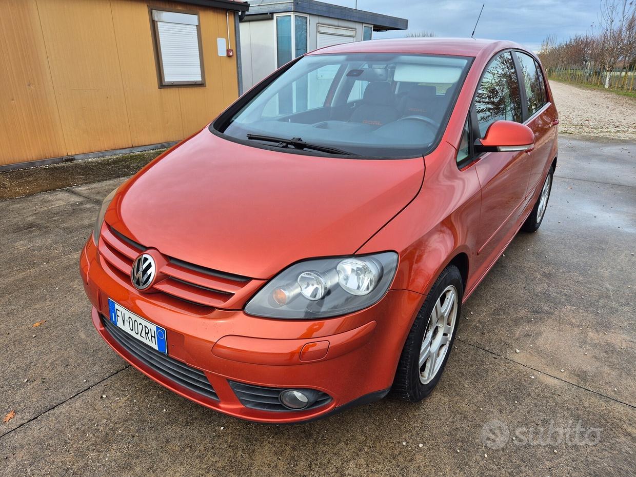 VOLKSWAGEN Golf 5ª serie