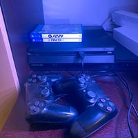 Play Station PS4 1 TB con 2 controller e  2 giochi