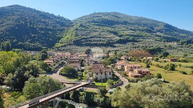 4 LOCALI A FERENTILLO