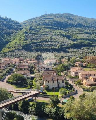 4 LOCALI A FERENTILLO