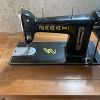 Macchina da cucire NECCHI