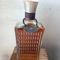 Stock 84 Brandy in bottiglia decorativa sigillata