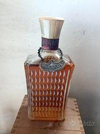 Stock 84 Brandy in bottiglia decorativa sigillata
