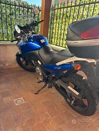 Suzuki V-Strom 650