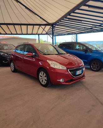 Peugeot 208 1.4 HDi 68 CV 5 porte Business