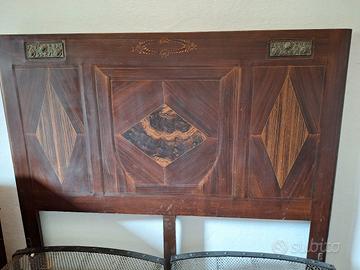 Coppia letti antichi primi ‘900 in ferro con rete