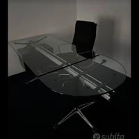 Tavolo Herman Miller per ICF Budrick