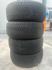 GOMME AUTO