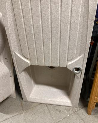 Lavabo da cucina in fragranite