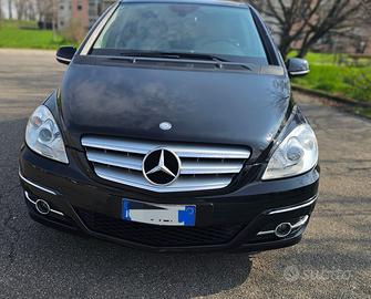 Mercedes Benz Classe B180 benzina