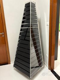 Pyramid di Shiro Kumarata- Cappellini