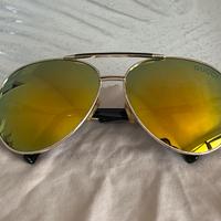 Occhiali da sole a specchio marca Gucci