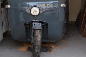 Motocarro Guzzi 