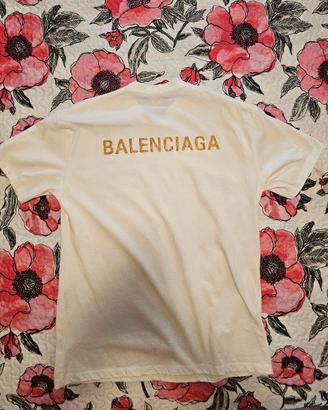 Balenciaga taglia L mai indossata