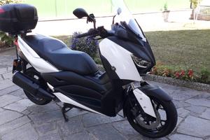Yamaha X-Max 300 - 2017