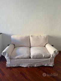 Divano 2 posti in buono stato con consegna Milano